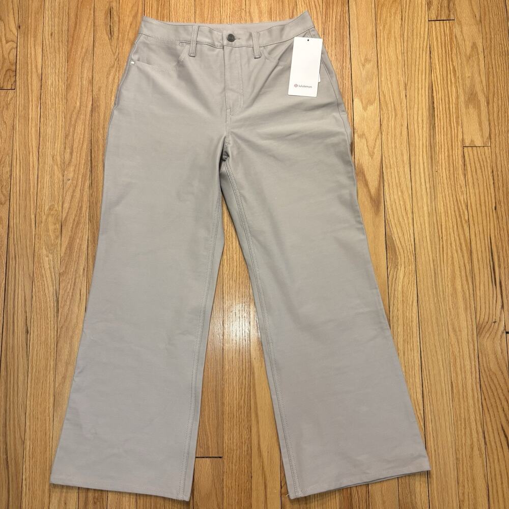 NWT Lululemon Easy Five Flare Leg HR Pant Women’s Size 30 Short